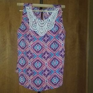 Xhilaration Sleeveless shirt Size XL